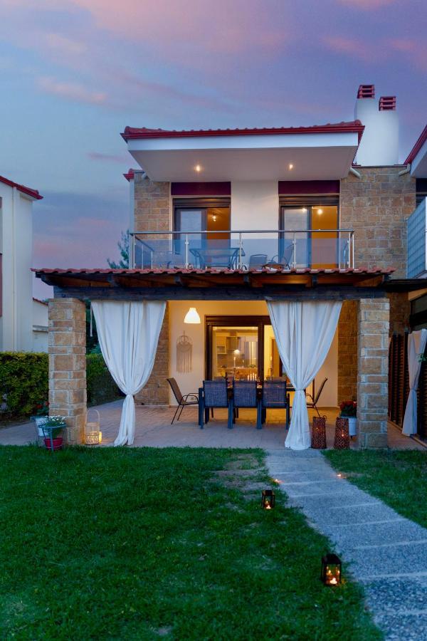 Villa Orelia Hanioti Exterior foto